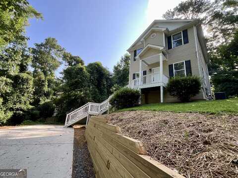 483 Fairlane, Atlanta, GA 30331