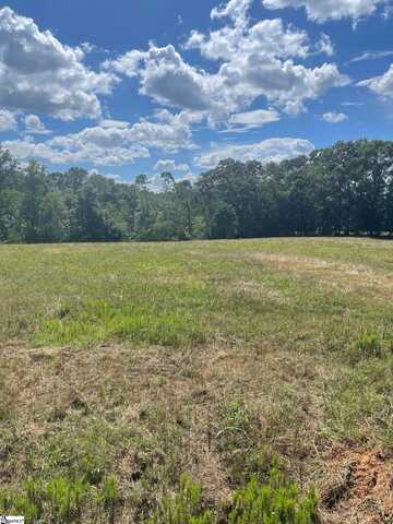 4891 S Main Street, Cowpens, SC 29330