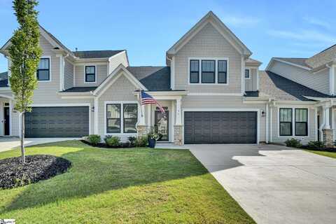 35 Carriage Run Drive, Simpsonville, SC 29681