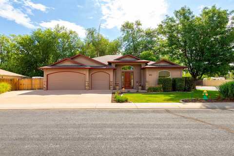214 Meadow Point Drive, Grand Junction, CO 81503