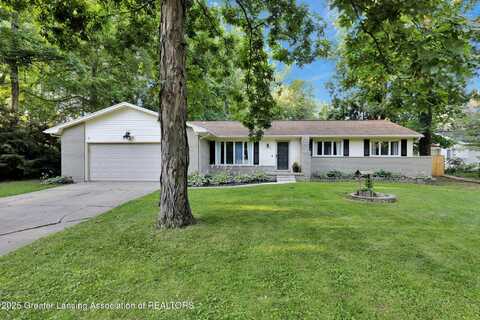 5620 Grand River Drive, Grand Ledge, MI 48837