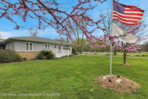 1904 W Columbia Road, Mason, MI 48854