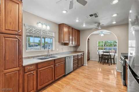 276 Navajo Drive, Henderson, NV 89015