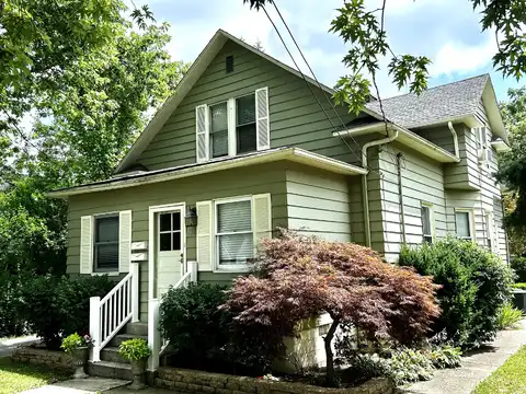 138 N Grant Street, Crown Point, IN 46307