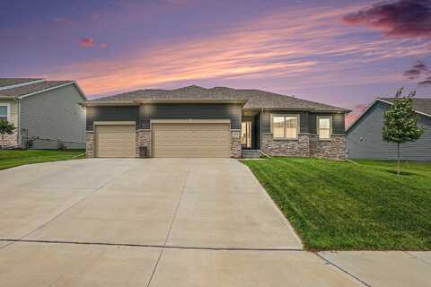 12114 S 111 Street, Papillion, NE 68046