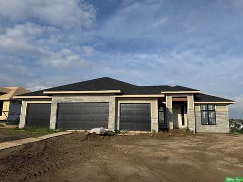 10707 S 220th Street, Gretna, NE 68028