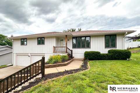 11516 Roanoke Boulevard, Omaha, NE 68134