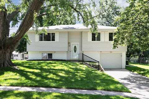 17 Cypress Street, Yutan, NE 68073