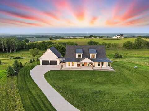 6434 Big Sky Lane, Fort Calhoun, NE 68023