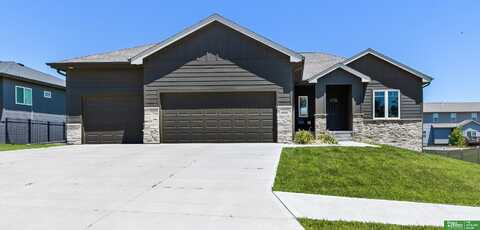 8169 S 185th Street, Omaha, NE 68136