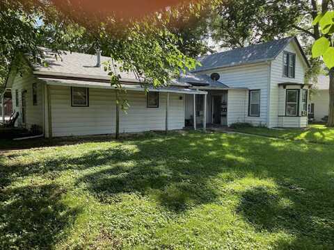 1927 Colfax Street, Blair, NE 68008