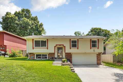 15023 Davenport Circle, Omaha, NE 68154