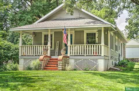 1210 Prairie Avenue, Bellevue, NE 68005