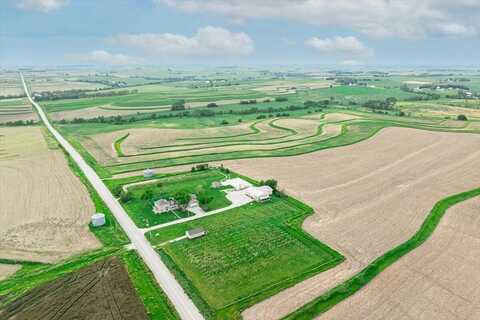 31506 Pioneer Trail, Treynor, IA 51575