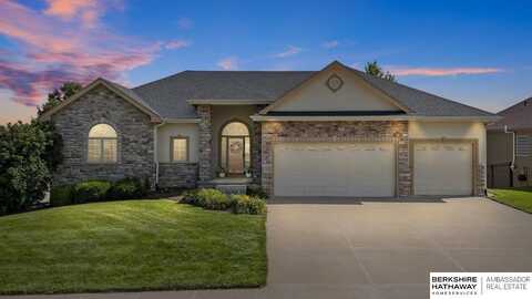 17055 Corby Street, Omaha, NE 68116