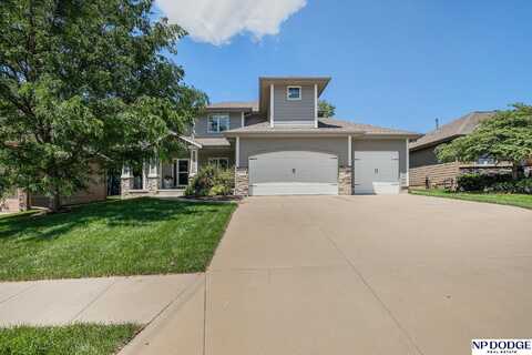 17420 Bondesson Street, Bennington, NE 68007