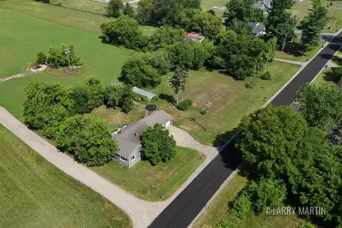 11739 14th Avenue NW, Grand Rapids, MI 49534
