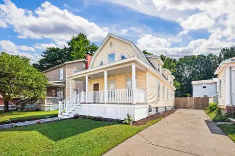 21 S 5th Street, Niles, MI 49120