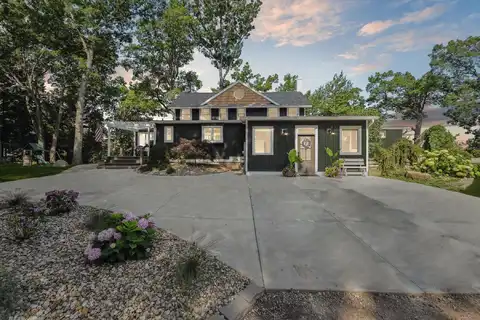 240 Aquamarine Drive, Horton, MI 49246