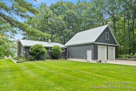 7636 West Birch Lane, New Era, MI 49446