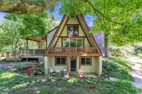 2160 E Delhi Road, Ann Arbor, MI 48103