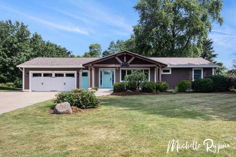 8737 Summit Court, Zeeland, MI 49464