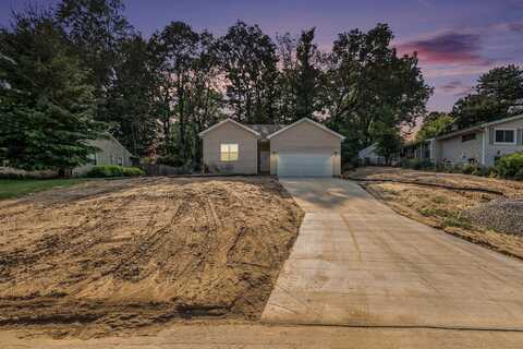 433 Carpenter Avenue NW, Grand Rapids, MI 49504