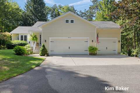 16924 Buchanan Street, Grand Haven, MI 49417