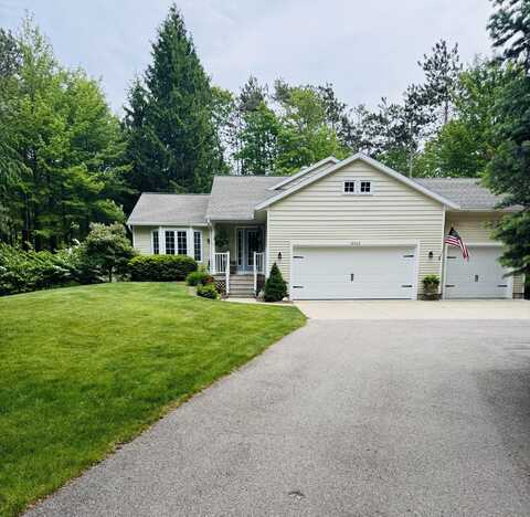 16924 Buchanan Street, Grand Haven, MI 49417