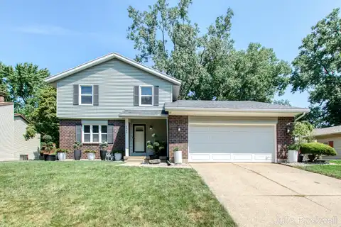1849 Greenleaf Court SE, Grand Rapids, MI 49508