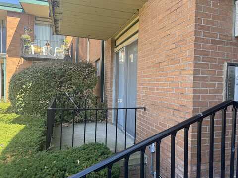 1870 Axtell Drive, Troy, MI 48084