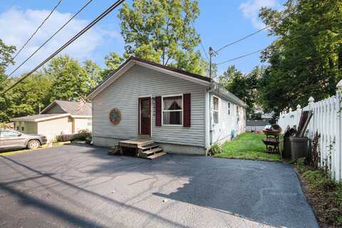 6859 Paradise Park Drive, Saranac, MI 48881