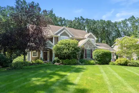 8401 Barony Point, Mattawan, MI 49071