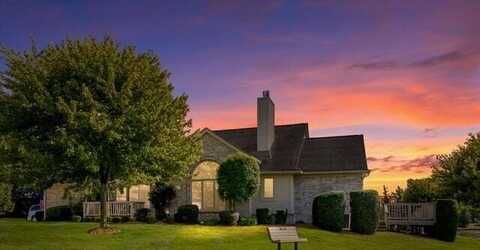 4221 Reflections Drive, Sterling Heights, MI 48314