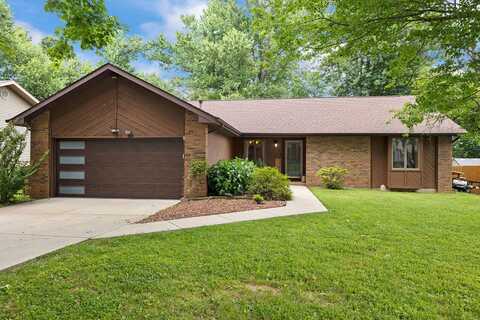 1145 E Oak Tree Lane, Springfield, MO 65810