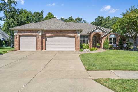 5631 S Fremont Avenue, Springfield, MO 65804