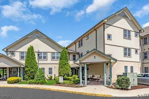 47 Park Edge, Berkeley Heights, NJ 07922