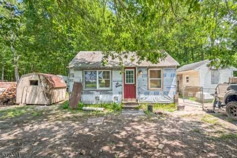 281 Fortescue Rd, Downe Twp., NJ 08345