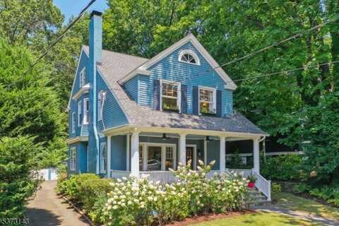 29 Oakview Ave, Maplewood, NJ 07040