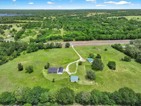 3189 W US Hwy 80, Mineola, TX 75773