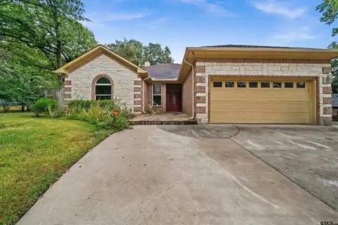 3114 Rolling Hill Dr, Tyler, TX 75702