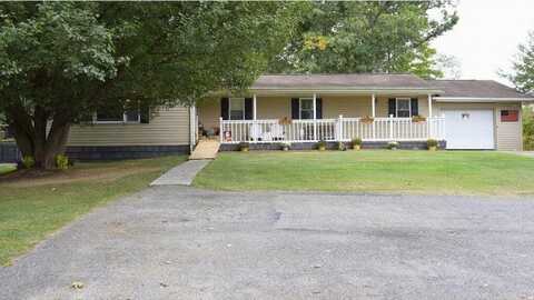 3446 Ballard-Red Sulphur Pkwy, Peterstown, WV 24963