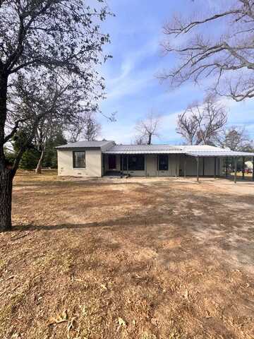 404 Lindsey Ln, Athens, TX 75754