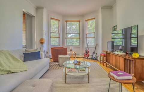 355 OGDEN AVE, JC, Heights, NJ 07307