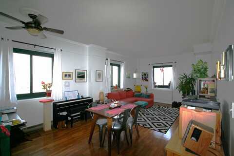 205 10TH ST, JC, Downtown, NJ 07302