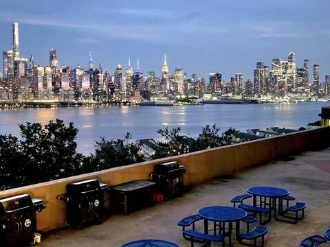 6600 BLVD EAST, West New York, NJ 07093