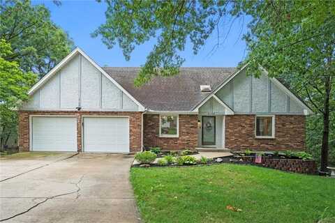 2108 SW Regency Court, Blue Springs, MO 64015