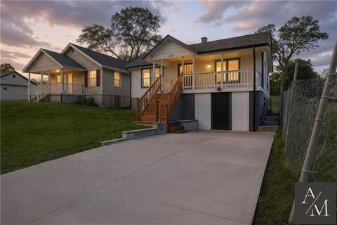 3912 Jackson Avenue, Kansas City, MO 64130
