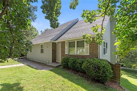 1316 Walnut Street, Parkville, MO 64152