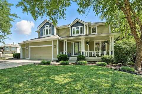 2404 SW Winterview Court, Lees Summit, MO 64081